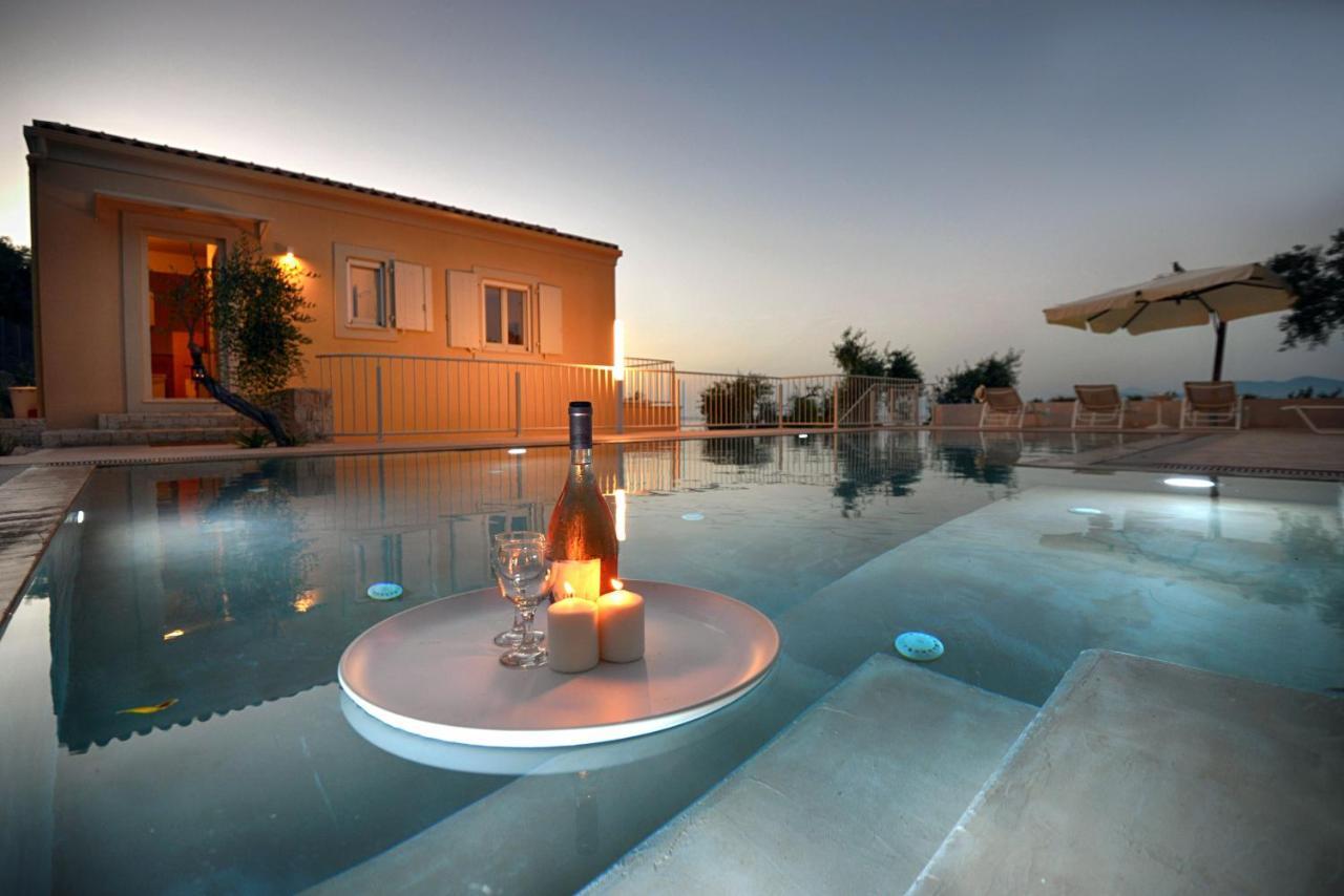 Villa Dinos Tranakatika Extérieur photo